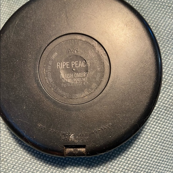 Mac Ripe Peach Ombré Blush - Picture 3 of 3